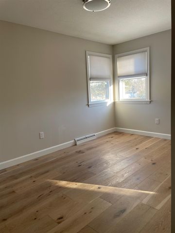 21 Sims Street, Nashua, NH 03063