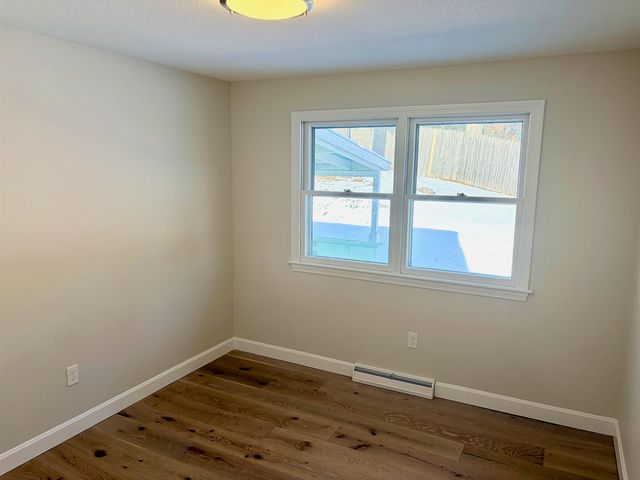 21 Sims Street, Nashua, NH 03063