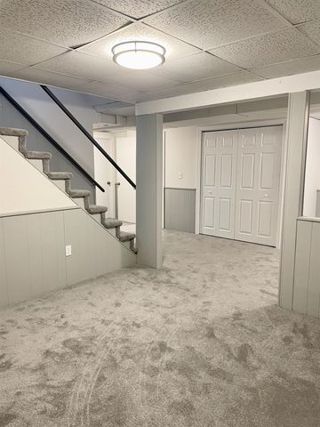 21 Sims Street, Nashua, NH 03063