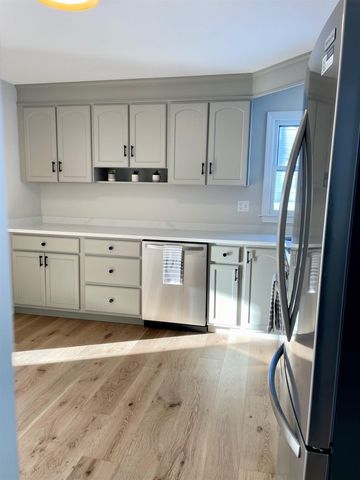 21 Sims Street, Nashua, NH 03063