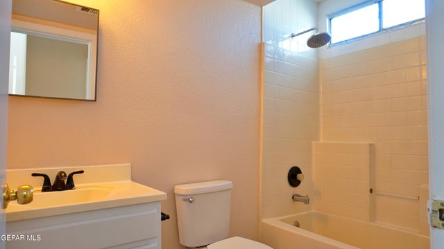 3568 OASIS Drive, El Paso, TX 79936