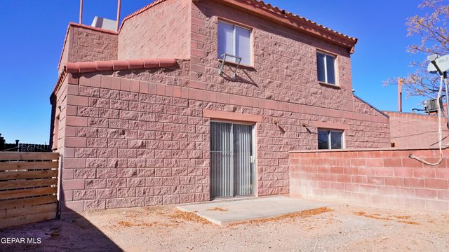 3568 OASIS Drive, El Paso, TX 79936