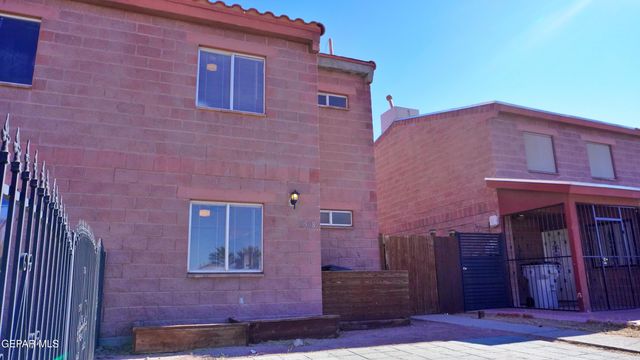 3568 OASIS Drive, El Paso, TX 79936