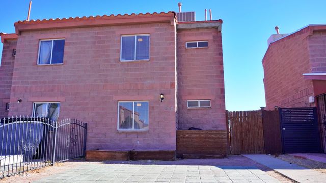 3568 OASIS Drive, El Paso, TX 79936