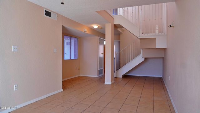3568 OASIS Drive, El Paso, TX 79936