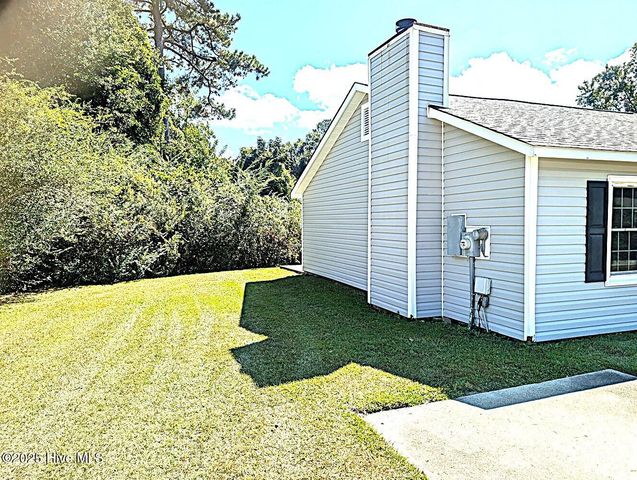 206 Hickory Grove Drive, Jacksonville, NC 28546