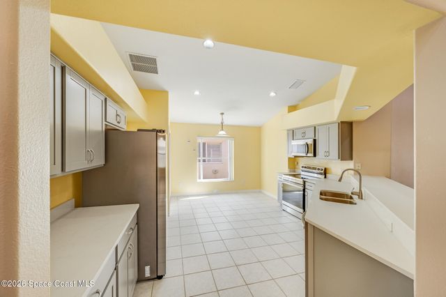 2766 Madrigal Lane, Melbourne, FL 32904