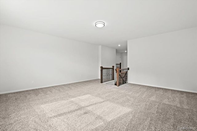 48255 Amber Lane Drive, Shelby Twp, MI 48315