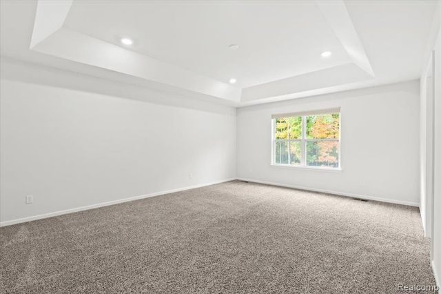 48255 Amber Lane Drive, Shelby Twp, MI 48315