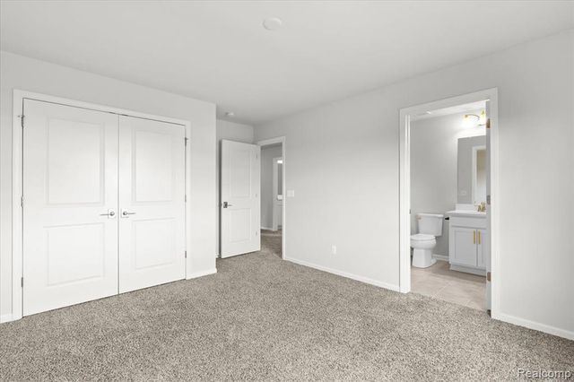 48255 Amber Lane Drive, Shelby Twp, MI 48315