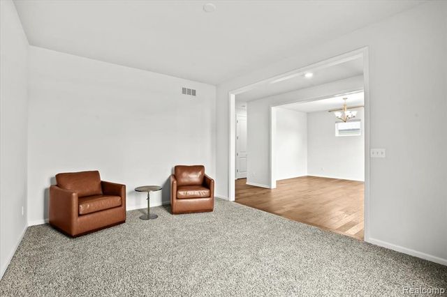 48255 Amber Lane Drive, Shelby Twp, MI 48315