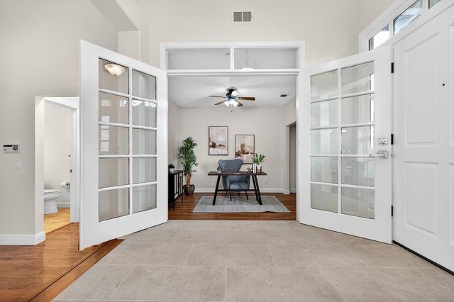 5509 Peridot Dr, Rocklin, CA 95677