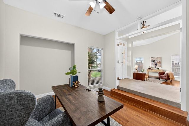 5509 Peridot Dr, Rocklin, CA 95677