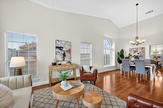 5509 Peridot Dr, Rocklin, CA 95677