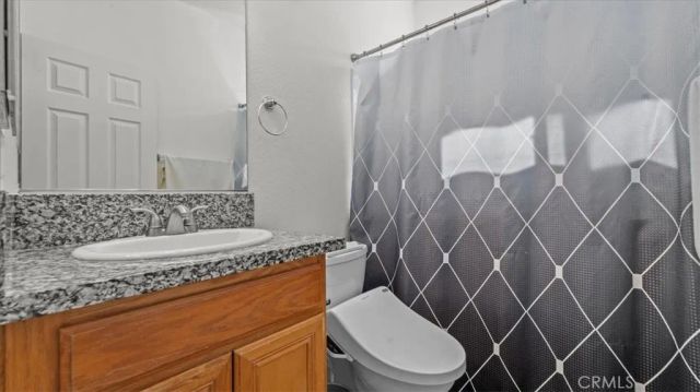 16590 Shoal Creek Lane, Fontana, CA 92336
