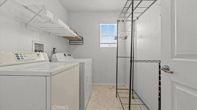 16590 Shoal Creek Lane, Fontana, CA 92336