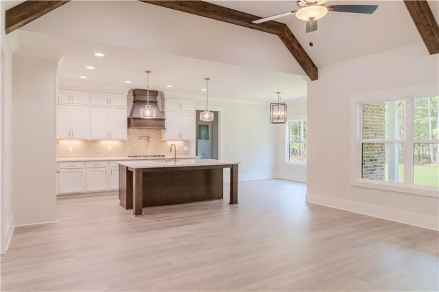 617 Shepherds Crossing, Oxford, GA 30054