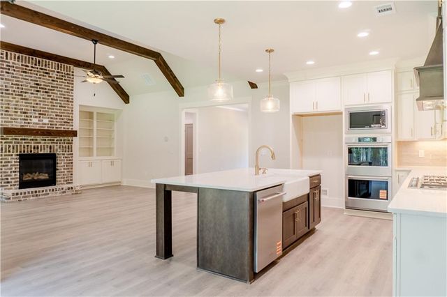 617 Shepherds Crossing, Oxford, GA 30054