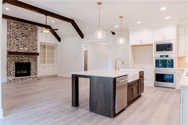 617 Shepherds Crossing, Oxford, GA 30054