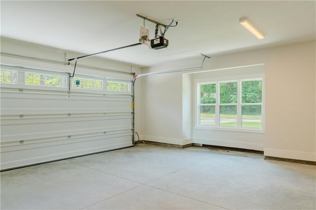 617 Shepherds Crossing, Oxford, GA 30054
