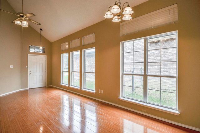 2406 Weatherby Drive, Mesquite, TX 75181