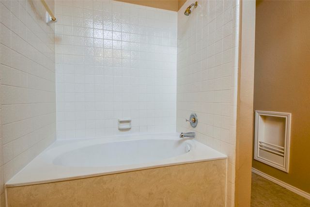 2406 Weatherby Drive, Mesquite, TX 75181