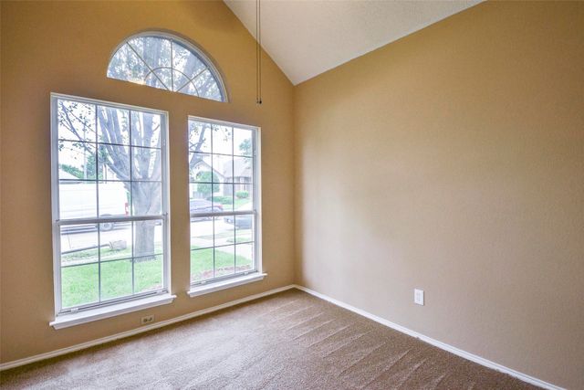 2406 Weatherby Drive, Mesquite, TX 75181