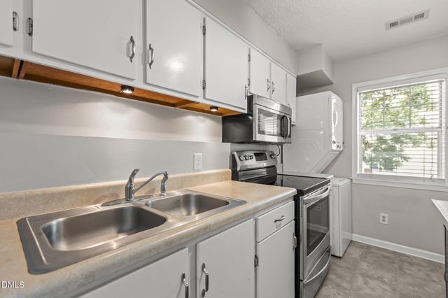 227 Schultz Street, Chapel Hill, NC 27514