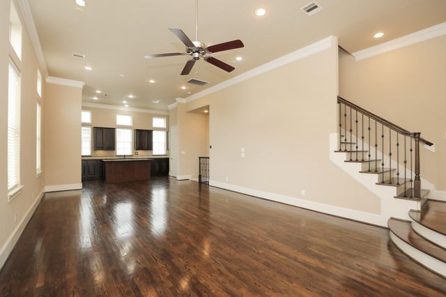 1250 W 23rd Street, Houston, TX 77008