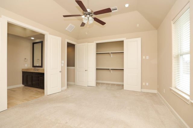 1250 W 23rd Street, Houston, TX 77008