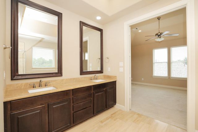 1250 W 23rd Street, Houston, TX 77008