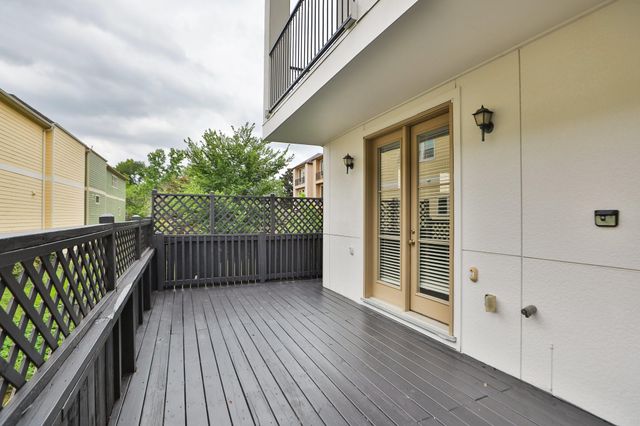 1250 W 23rd Street, Houston, TX 77008