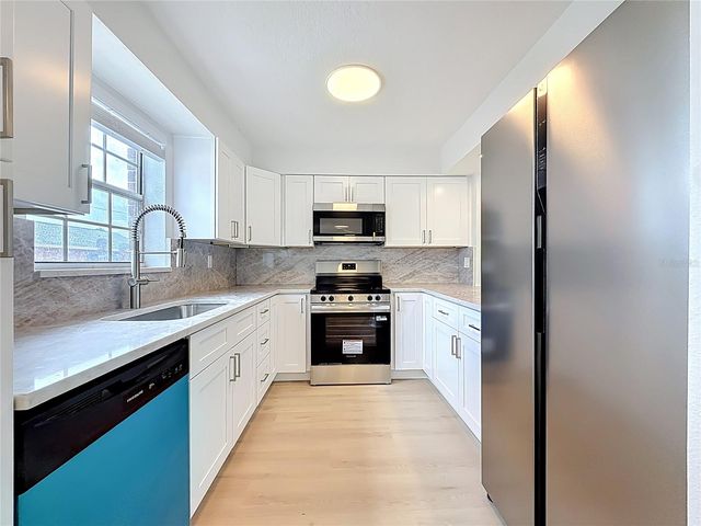 200 COUNTRY CLUB DRIVE 1301, Largo, FL 33771