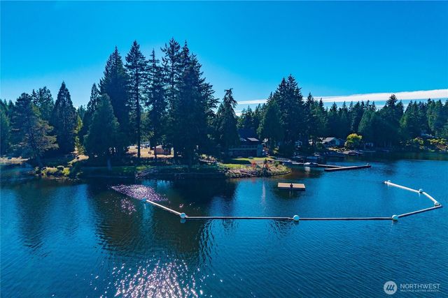 71 E CONNEMARA Way, Shelton, WA 98584