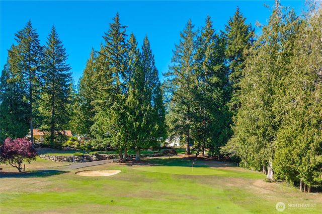 71 E CONNEMARA Way, Shelton, WA 98584