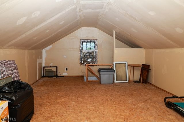 241 Pomona Ave, Newark City, NJ 07112