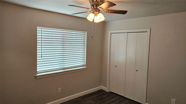102 Cherokee Circle, Waxahachie, TX 75165