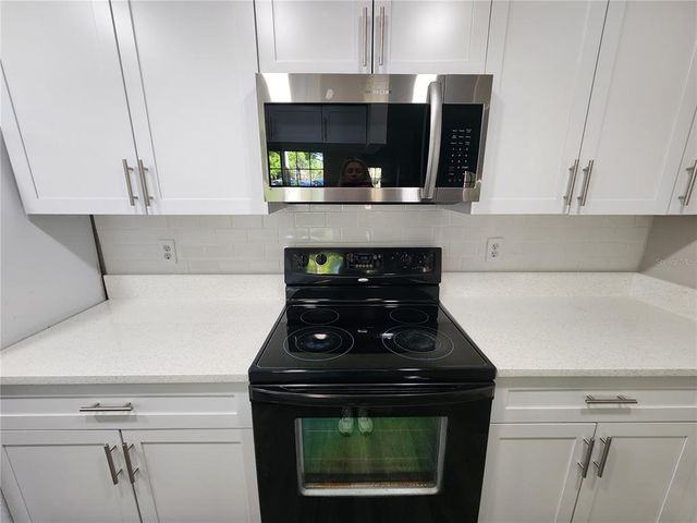 200 AFTON SQUARE 108, Altamonte Springs, FL 32714