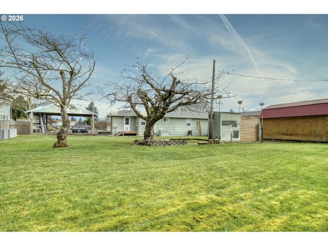 34140 Se ELM St, Scappoose, OR 97056