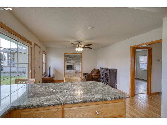 34140 Se ELM St, Scappoose, OR 97056