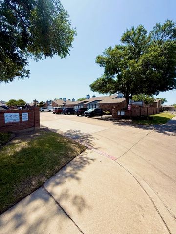 606 Bellaire Drive A, Hurst, TX 76053