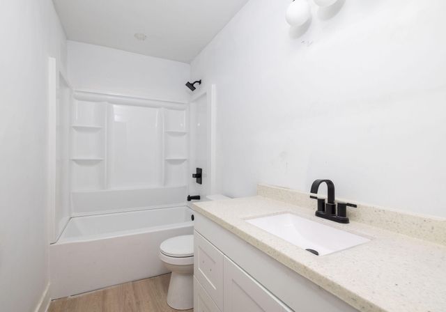 2224 Suffolk Street, North Charleston, SC 29405