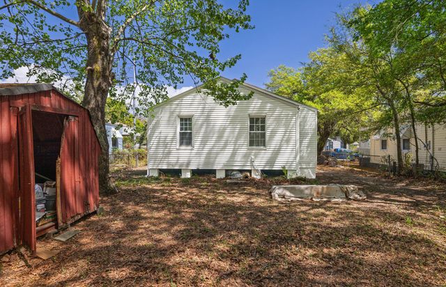 2224 Suffolk Street, North Charleston, SC 29405