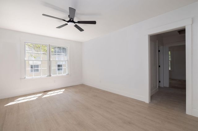 2224 Suffolk Street, North Charleston, SC 29405