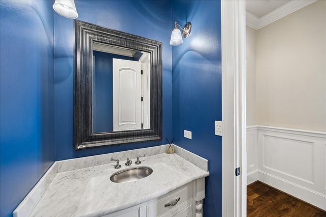 3714 Piping Rock Lane, Houston, TX 77027