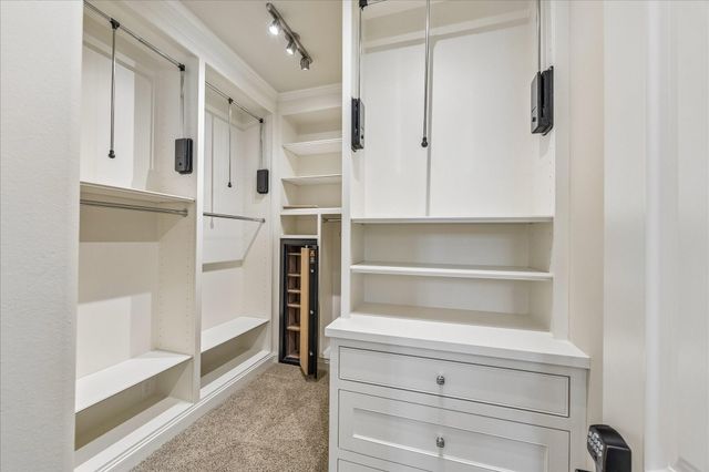 3714 Piping Rock Lane, Houston, TX 77027