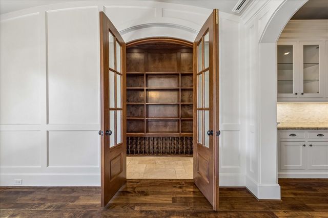 3714 Piping Rock Lane, Houston, TX 77027