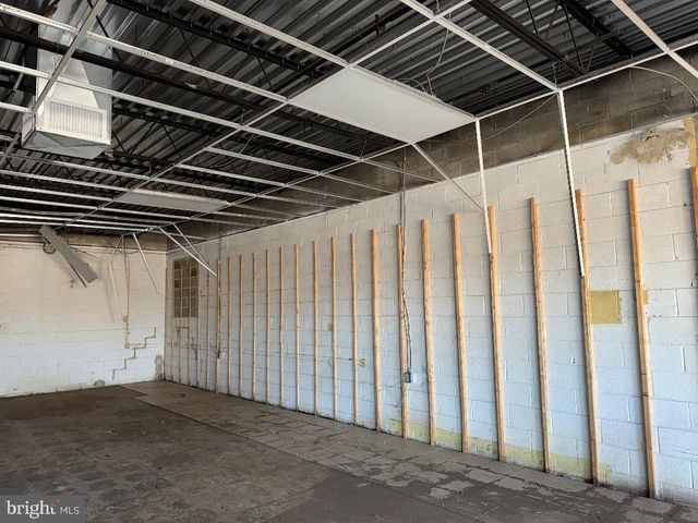 419 VAN SCIVER PKWY, Willingboro, NJ 08046