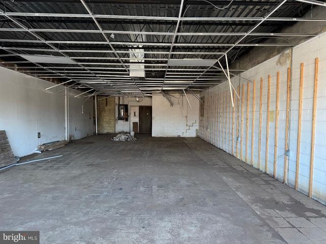 419 VAN SCIVER PKWY, Willingboro, NJ 08046