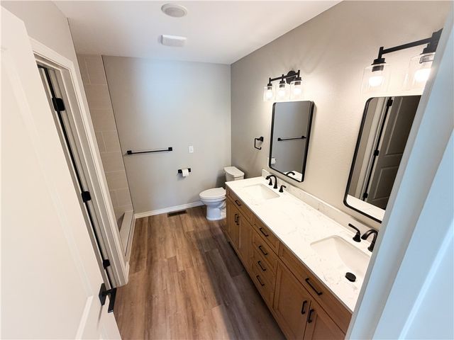 216 Casey Lane, Berryville, AR 72616